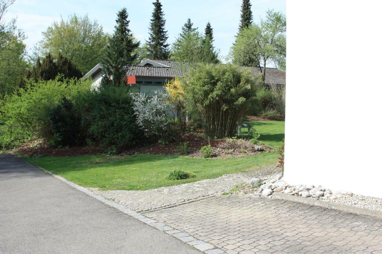 Helles Appartement Im Allgau Leutkirch im Allgäu Exterior foto